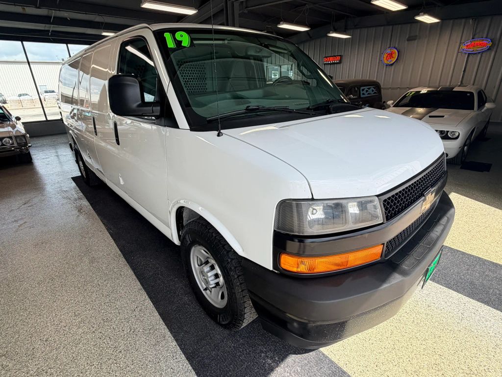 chevrolet express cargo 2019 1GCZGHFG9K1261727 image chevrolet express cargo 2019 1GCZGHFG9K1261727 image